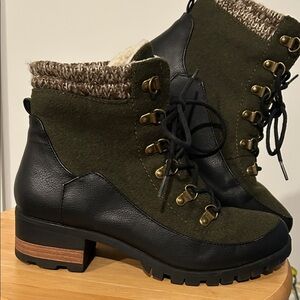 Shoe Dazzle Olive Green Lace-Up Faux Fur Hiking Boots